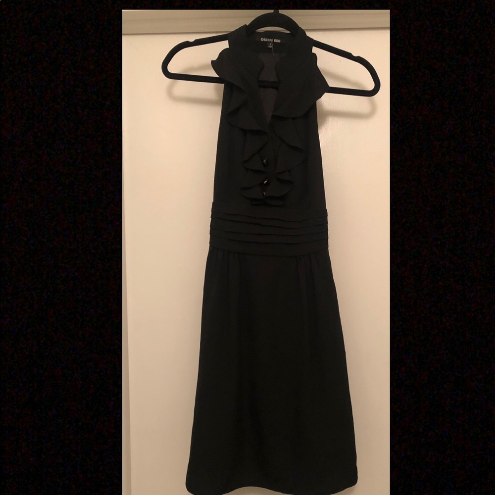 Black sleeveless dress mid length tie back v-neck ruffled from size 2